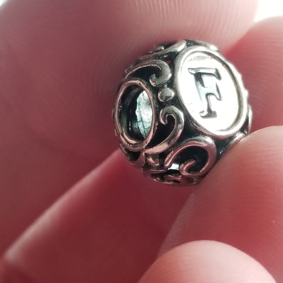 Relisted - Chamilia Authentic Sterling Silver Charm Initially Speaking F - Picture 10 of 16